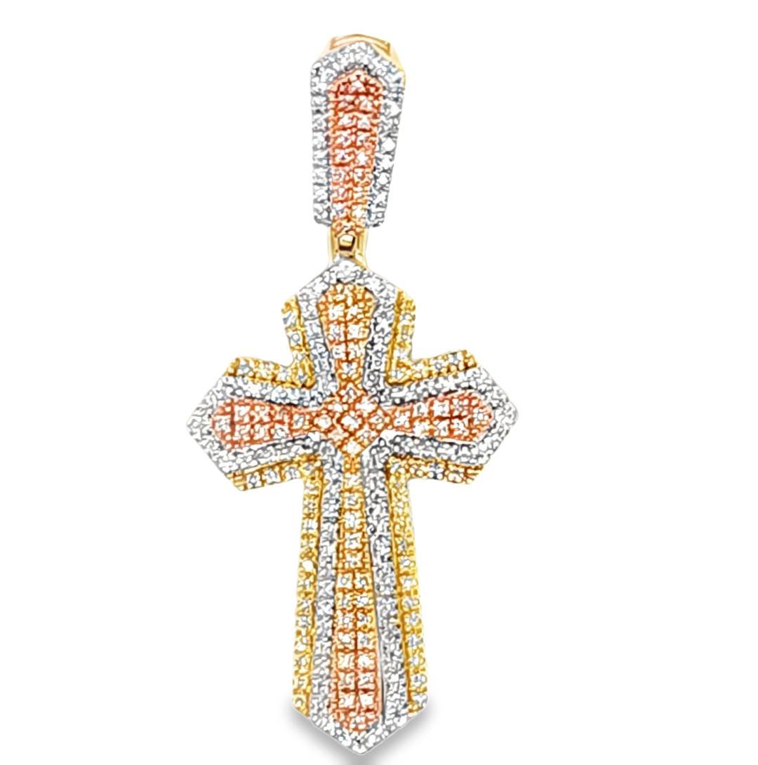 10K 0.27CT D-PENDANT RDS CROSS MICRO PRONG